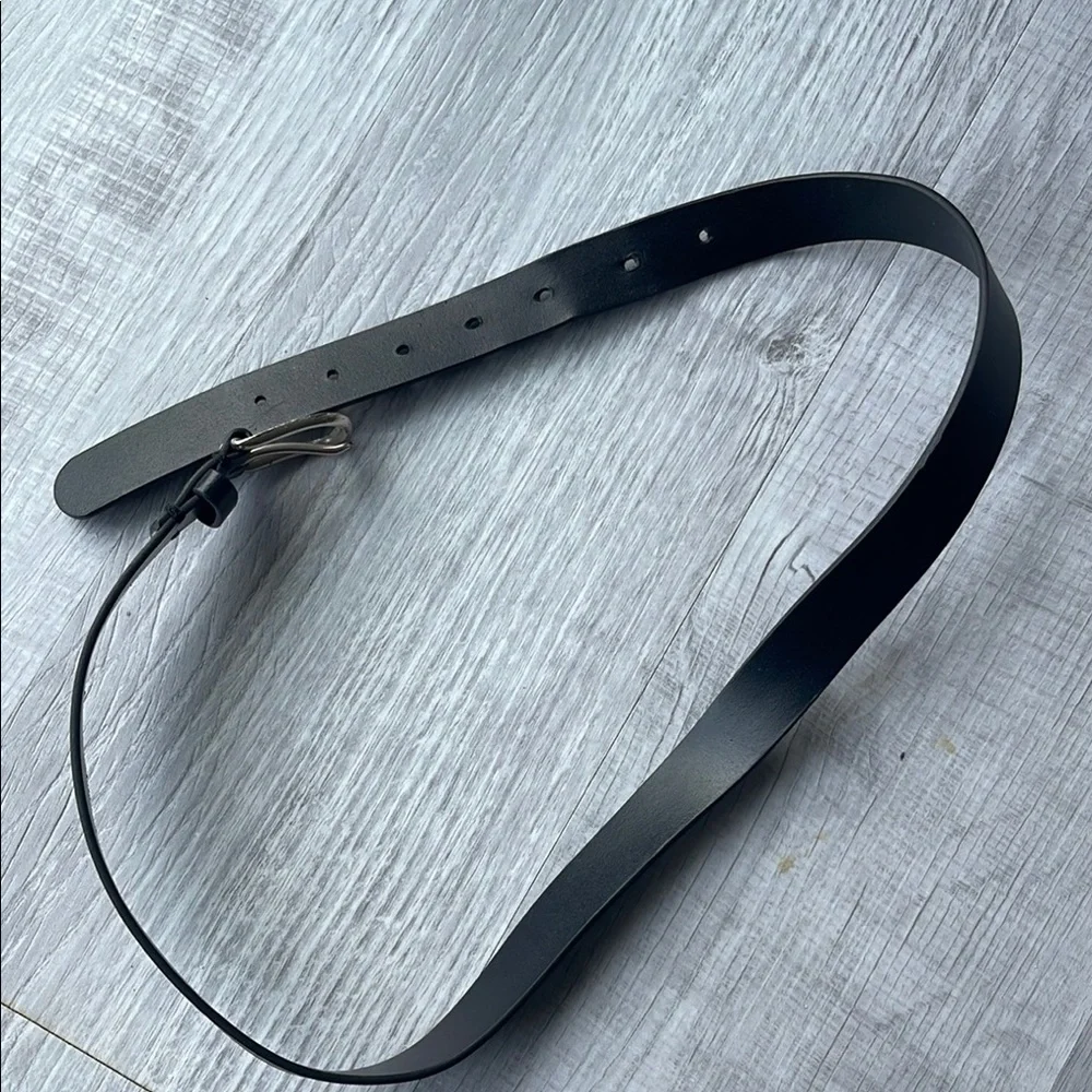 J. Crew Factory Kids Leather Black Belt, size XL.